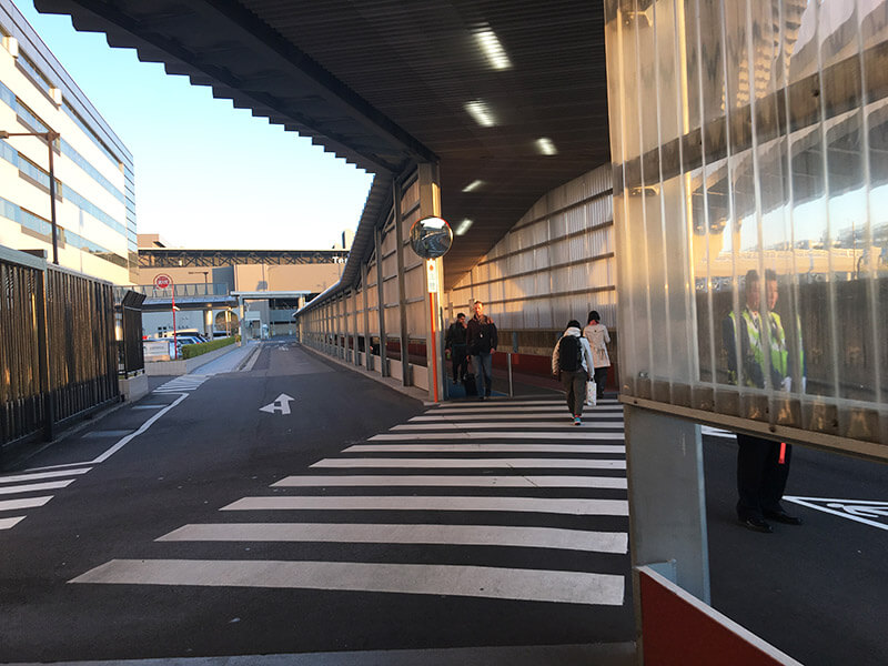 成田空港第3ターミナル(LCC)に到着し第2ターミナルの電車駅に行くまでの時間を計った【57分】